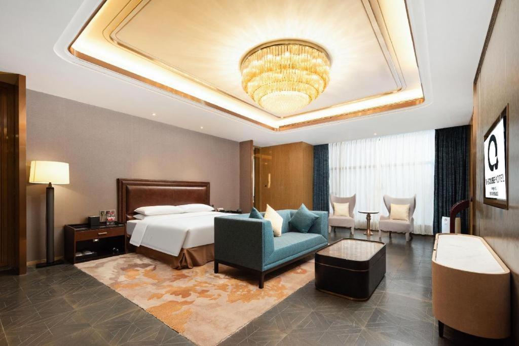 The Qube Hotel Xiangyang Сянъян Экстерьер фото