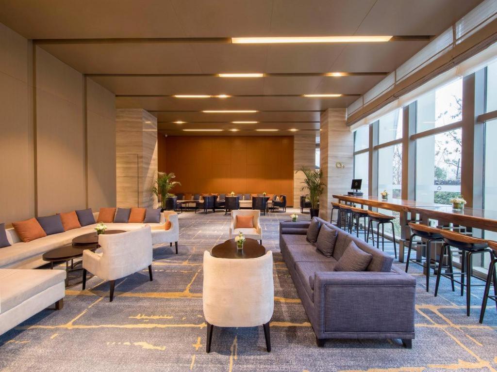 The Qube Hotel Xiangyang Сянъян Экстерьер фото